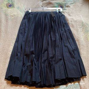 Theory Zeyn Skirt, navy pleated jersey, size P